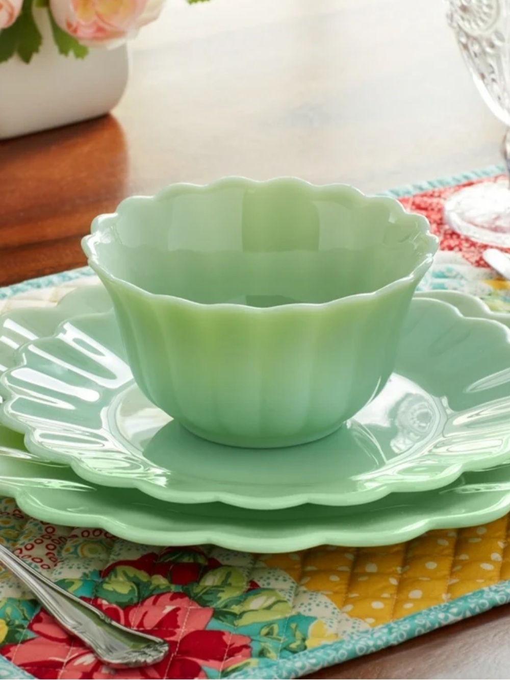 Pioneer Woman Timeless Beauty Jade Glass 3-Piece Dinnerware Set New